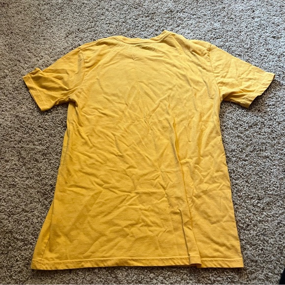 University of Minnesota Women’s Graphic Tee - Picture 3 of 3